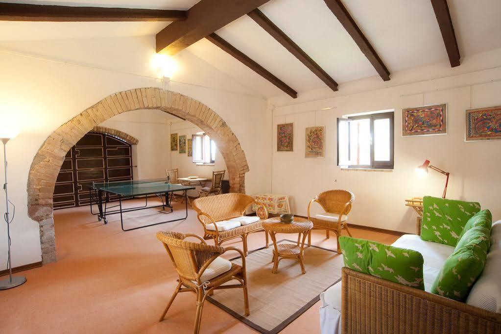 Villa Uccellaia Agello Esterno foto