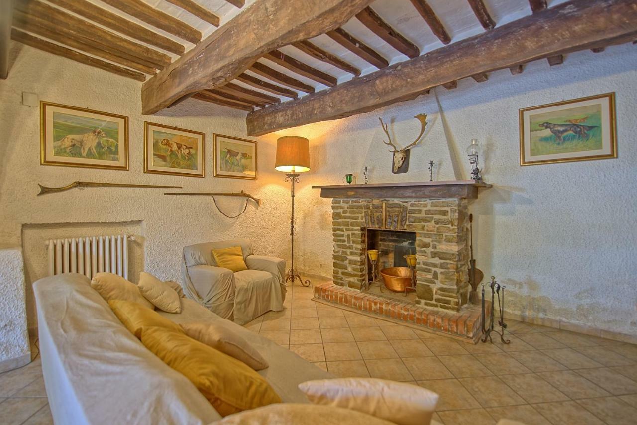 Villa Uccellaia Agello Esterno foto