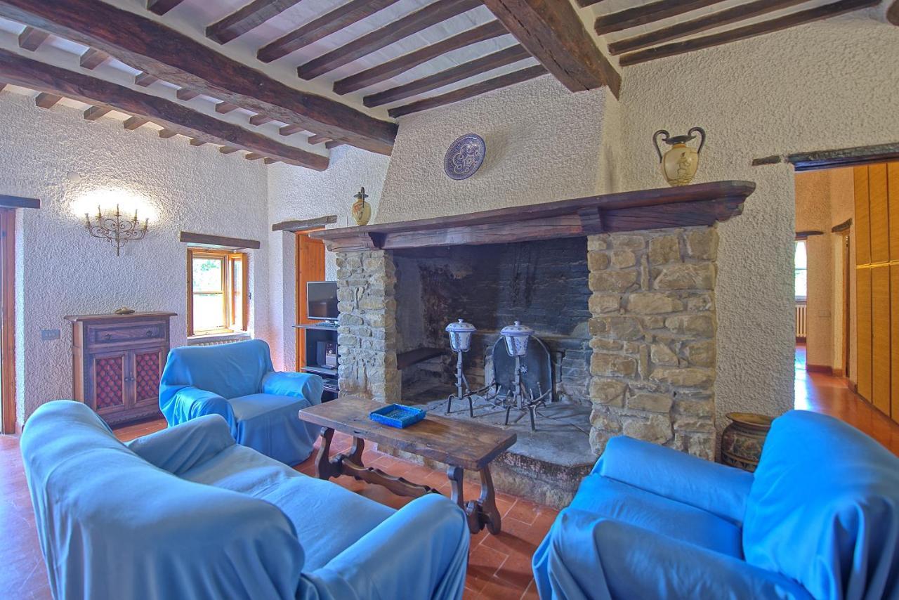 Villa Uccellaia Agello Esterno foto