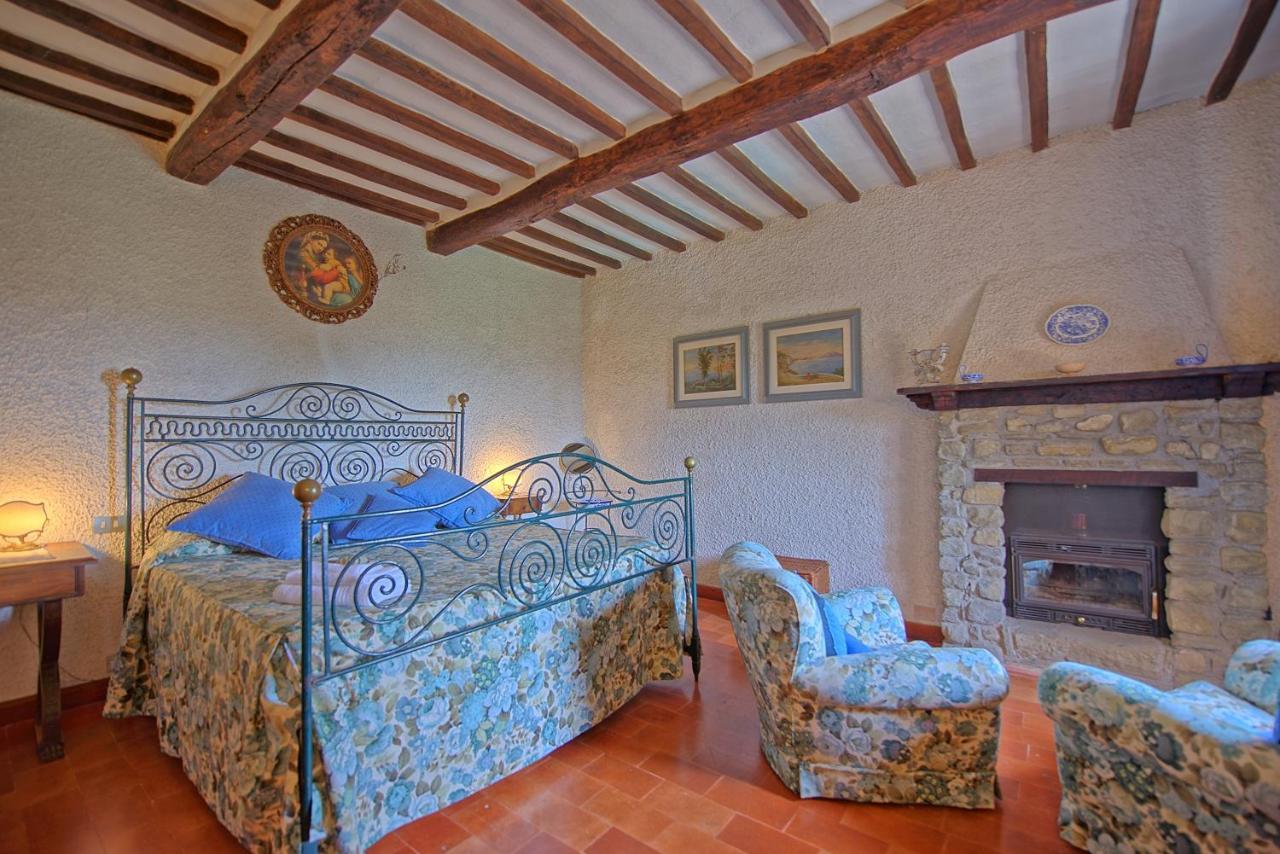 Villa Uccellaia Agello Esterno foto